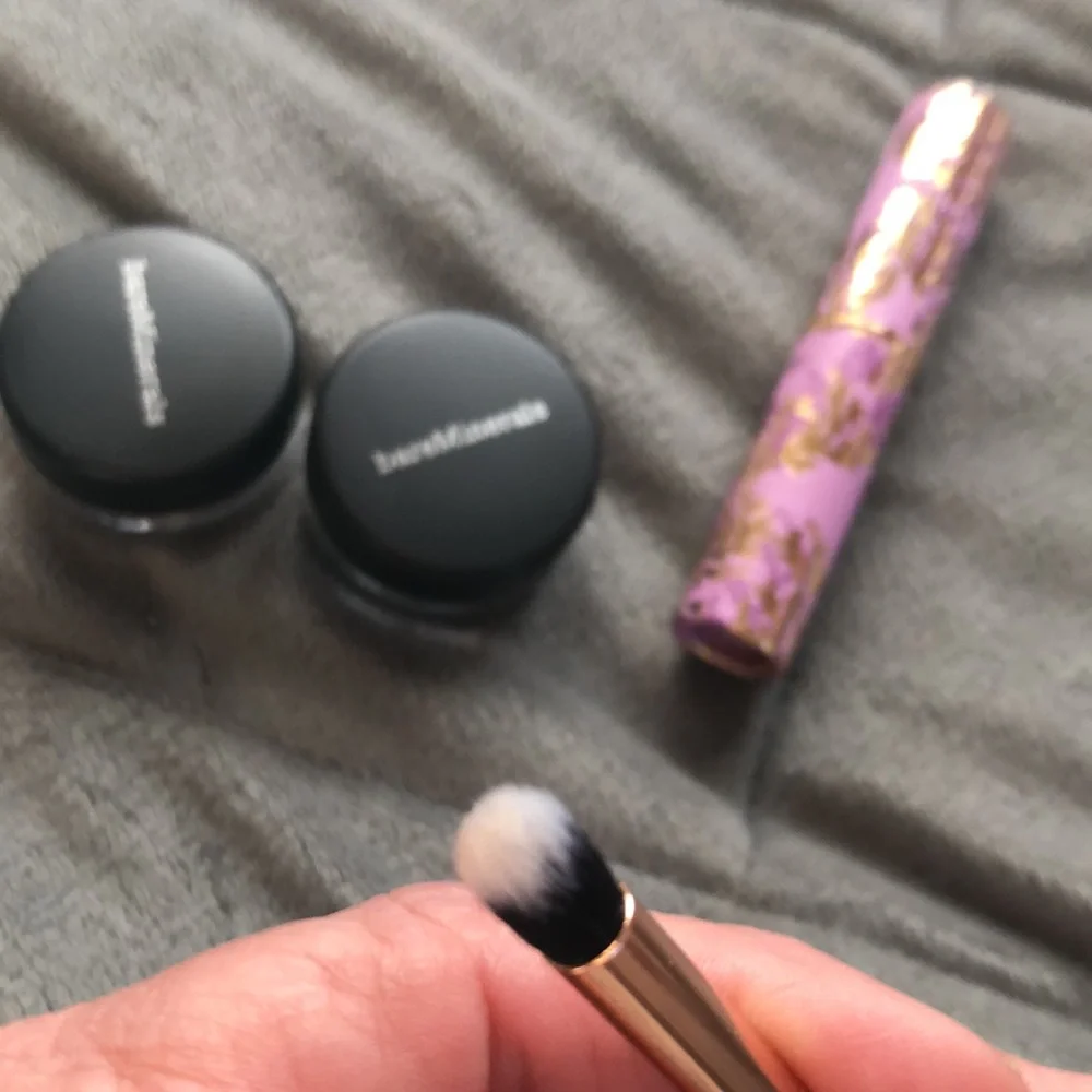Bare Minerals eyeshadow bundle